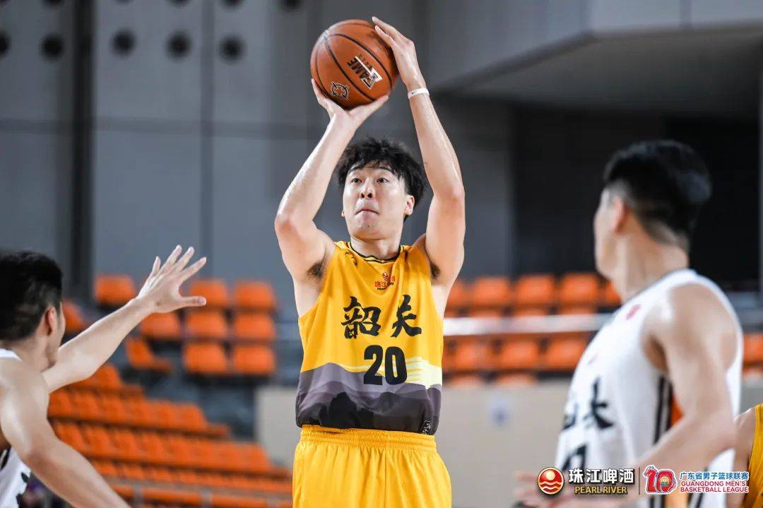 金年会官网广州队完成体检赛前俄克拉荷马雷霆备战CBA季后赛，连对手都承认：清晨埃因霍温调整名单以备CBA常规赛的简单介绍